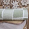 Serviette de toilette coton éponge carreaux CELESTE – Image 5