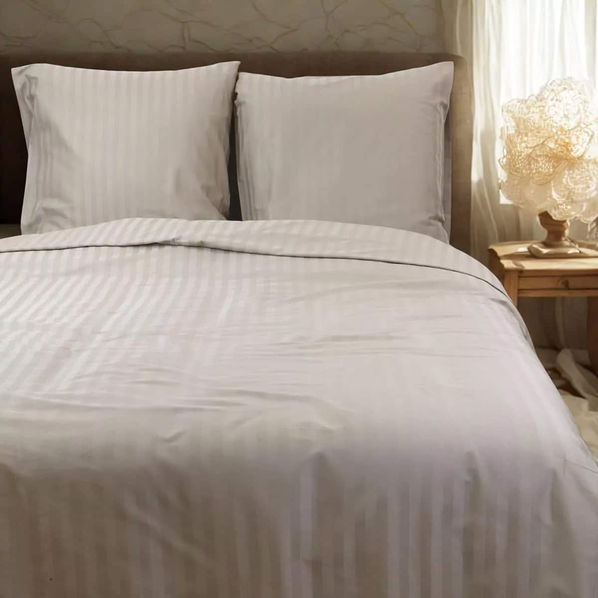 parure-de-lit-coton-bande-de-satin