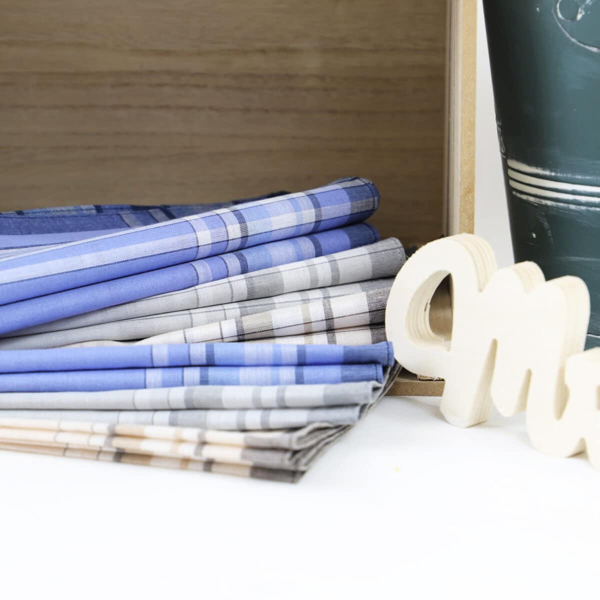 Lot de 12 mouchoirs 100% coton VICTOR