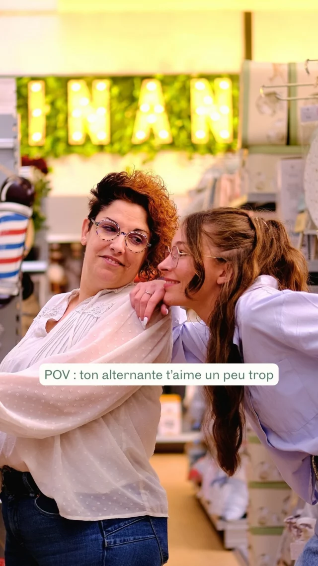 Toujours collée, jamais très loin 👉 mais bon, on l’aime quand même notre Slim ❤️

#TeamSquatteur #teamlinandelle  #Linandelle #Lingedemaison #coulissesshooting